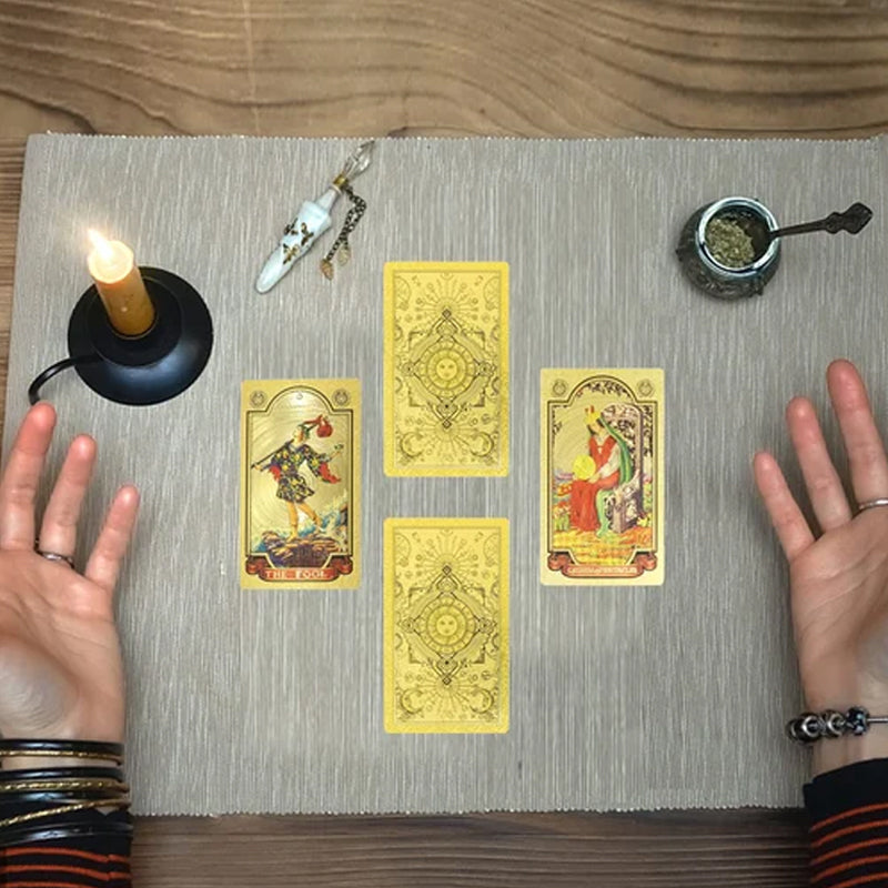 Entdecken Sie die mystische Welt des Tarot Gold Foil Tarot