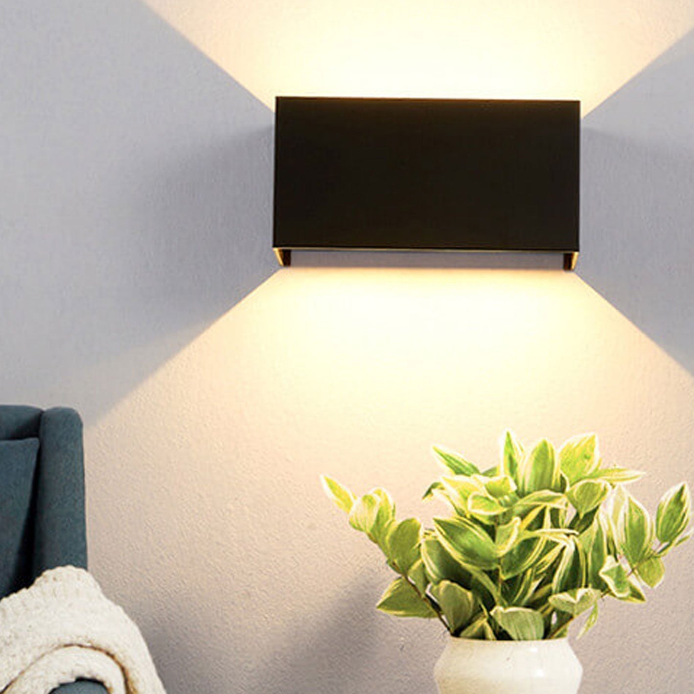 Vivolux | Moderne wasserdichte rechteckige LED-Wandleuchte für den Außenbereich mit Auf- und Ab-Beleuchtung