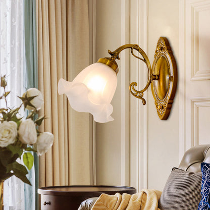 Vivolux | 1 Licht Opal Glas Wandverlichting Idee Traditionele Messing/Bronzen Afwerking Bloem Binnen Wandlamp