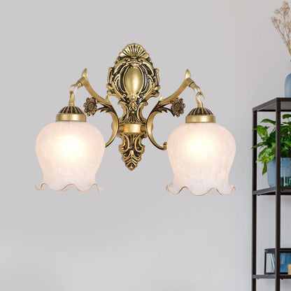 Vivolux | Antiqued Flower Wandmontage Verlichting 1/2-Kop Opal Glas Wandlamp Fixture in Brons voor Slaapkamer