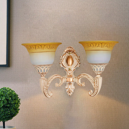 Vivolux | Gekromde Arm Metal Wandlamp Vintage 1/2-Kop Woonkamer Wandlamp met Verwijde Beige Glazen Lampenkap
