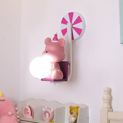 Vivolux | Geburtstagsbär Halten Ein Ball Wandlampe Cartoon Harz 1-Licht Pink/Blau Wandleuchte mit Milchglas Schirm