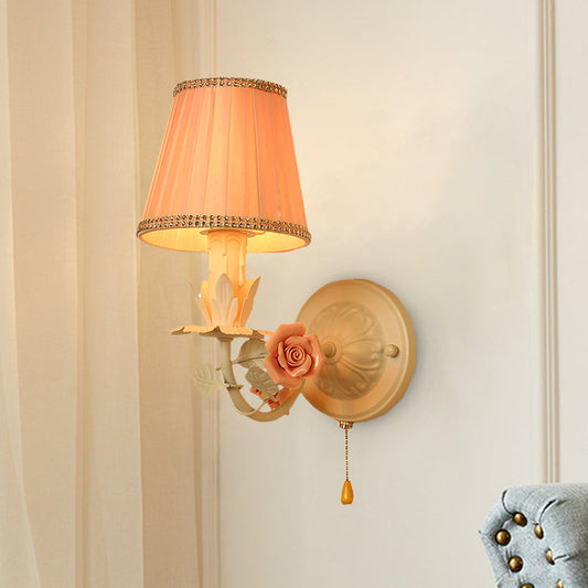 Vivolux | 1 Kopf Metall Wandleuchte Landhaus Rosa Fass Schlafzimmer Zugkette Wandmontage Lampe mit Blumen Dekor