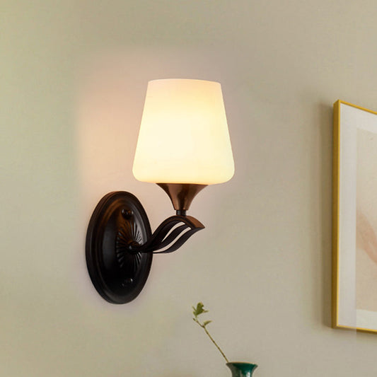 Vivolux | Schwarz 1-Lampen Wandmontierte Lampe Traditionell Weiße Mattierte Glas Kegelförmige Wandlampe Leuchte