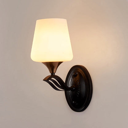 Vivolux | Schwarz 1-Lampen Wandmontierte Lampe Traditionell Weiße Mattierte Glas Kegelförmige Wandlampe Leuchte