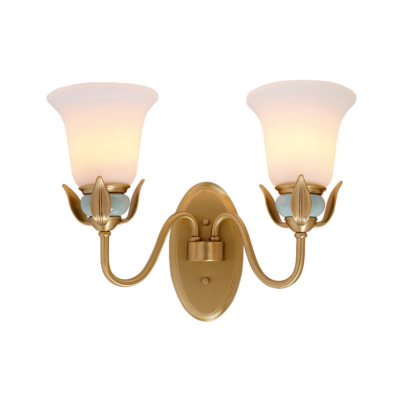 Vivolux | 1/2-Head Wandverlichting Vintage Slaapkamer Wandgemonteerde Lamp Fixture met Bel Witte Opale Glas Shade in Goud