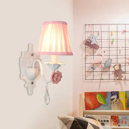 Vivolux | 1/2-Head Geplooide Stof Wandverlichting Pastorale Roze/Blauw Gevlochten Rand Bedlamp met Rozen Decor