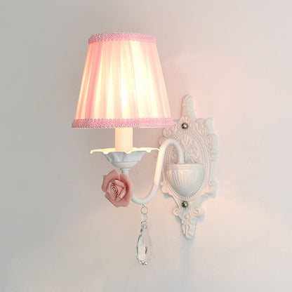 Vivolux | 1/2-Head Geplooide Stof Wandverlichting Pastorale Roze/Blauw Gevlochten Rand Bedlamp met Rozen Decor