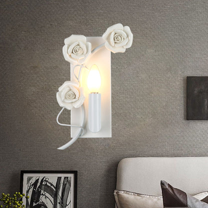 Vivolux | Witte Eenvoudige Wandlamp Koreaanse Tuin IJzeren Kaarsenhouder met Gegraveerde Rozendecoratie