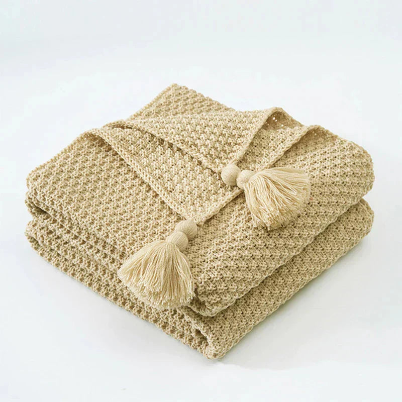 Vivolux | Gestrickte Wolldecke mit Quasten - NordicCozy