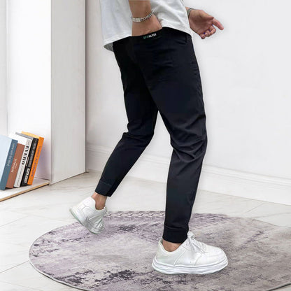 Skinny-Cargohose mit hohem Stretchanteil und mehreren Taschen für Herren