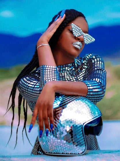 Disco-Kugel-Helm mit einziehbarem Visier