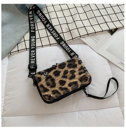 Vivolux | Umhängetasche Hartschale Kompakt Schultertasche