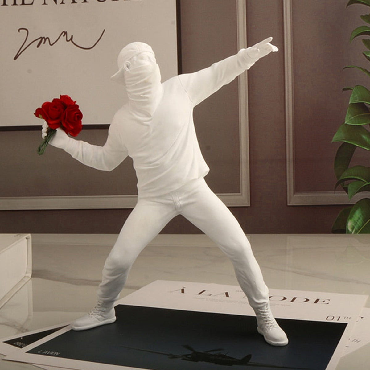 Vivolux | Banksy Flower Rioter