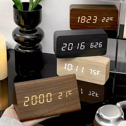 Vivolux | Charms | Digitaler Holzwecker | Inklusive Temperaturanzeige