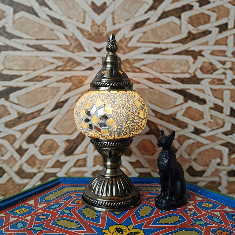 Vivolux | Traditionelle Tiffany Oval Glass Iron 1-Licht Tischlampe für das Wohnzimmer