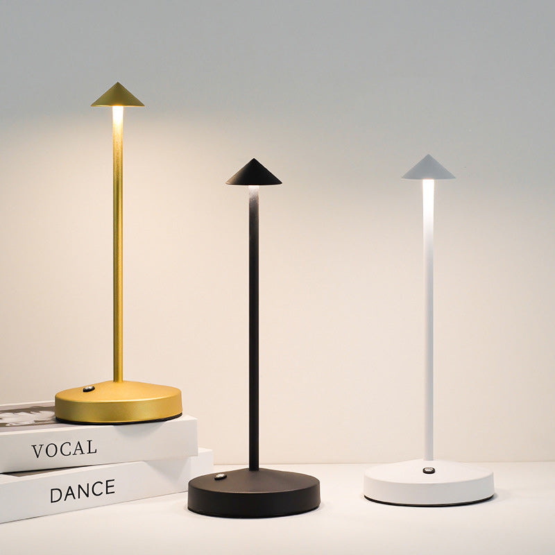 Vivolux | Moderne Einfachheit Triangle Cone Runde Acrylzylinder Eisen LED Tischlampe für das Wohnzimmer