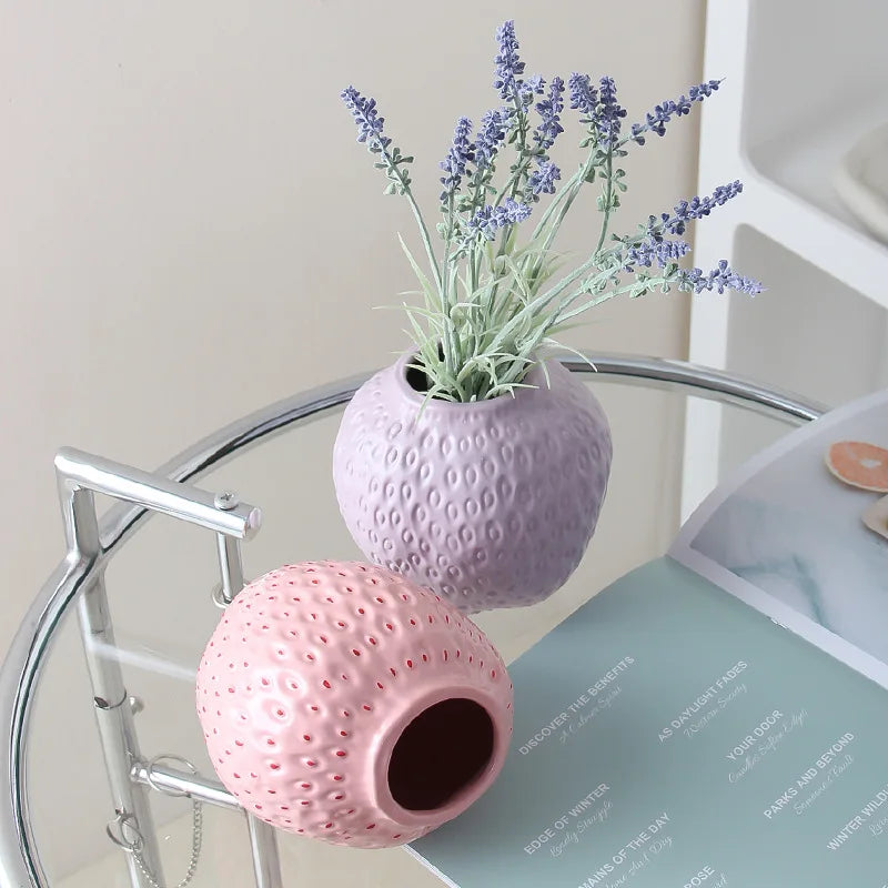 Vivolux | WhimsyBerry - Keramikvase Erdbeere
