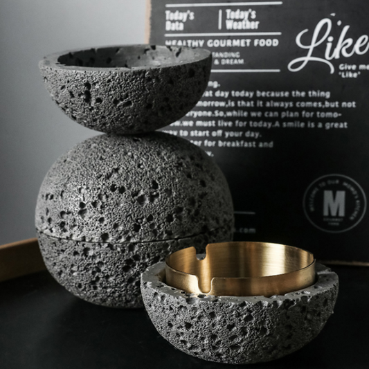 Vivolux | Kreativer Mond Aschenbecher