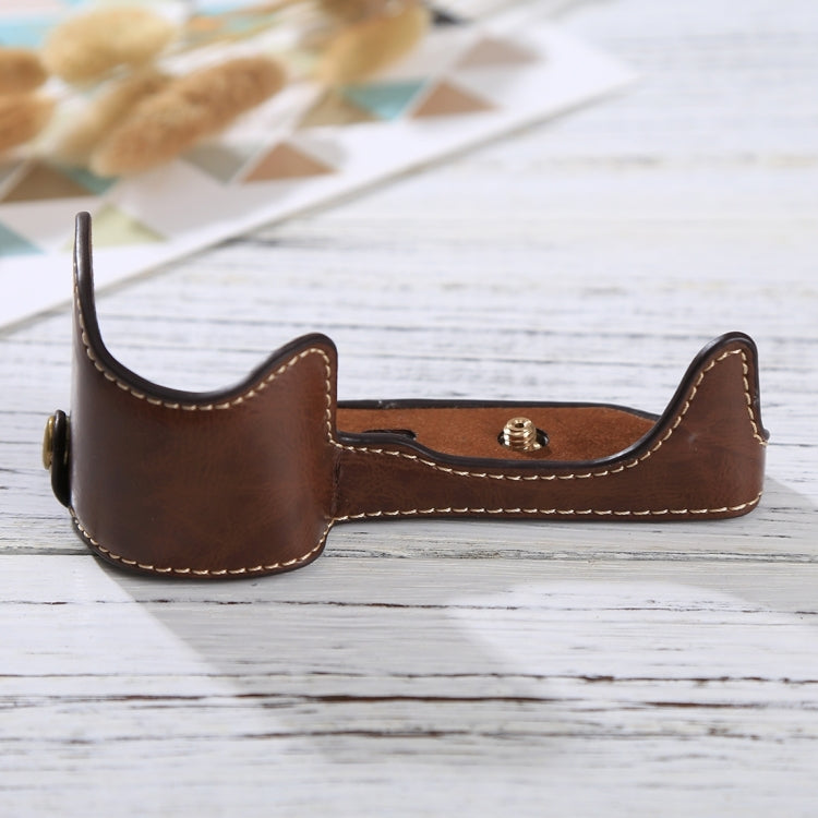 Vivolux | 1/4 inch Draad PU Lederen Camera Halve Case Basis voor Sony Alpha 6100 / A6100 (Koffie)