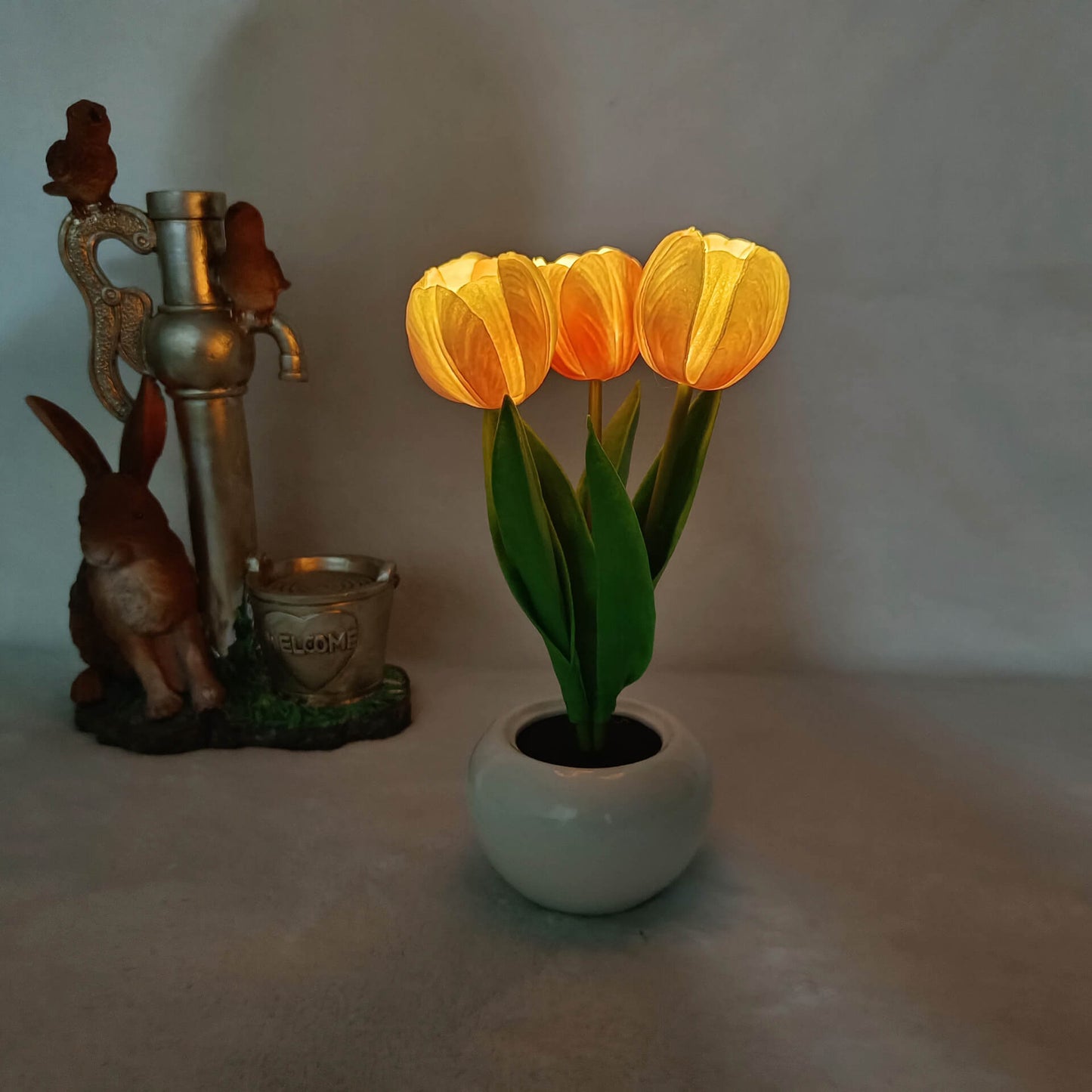 Vivolux | Moderne kreative Simulation Tulpe Pfingstrose LED Nachtlicht Tischlampe