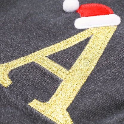 Vivolux | Personalisierte Samt-Weihnachtsstrumpf mit Monogramm – Modernes Grau Design