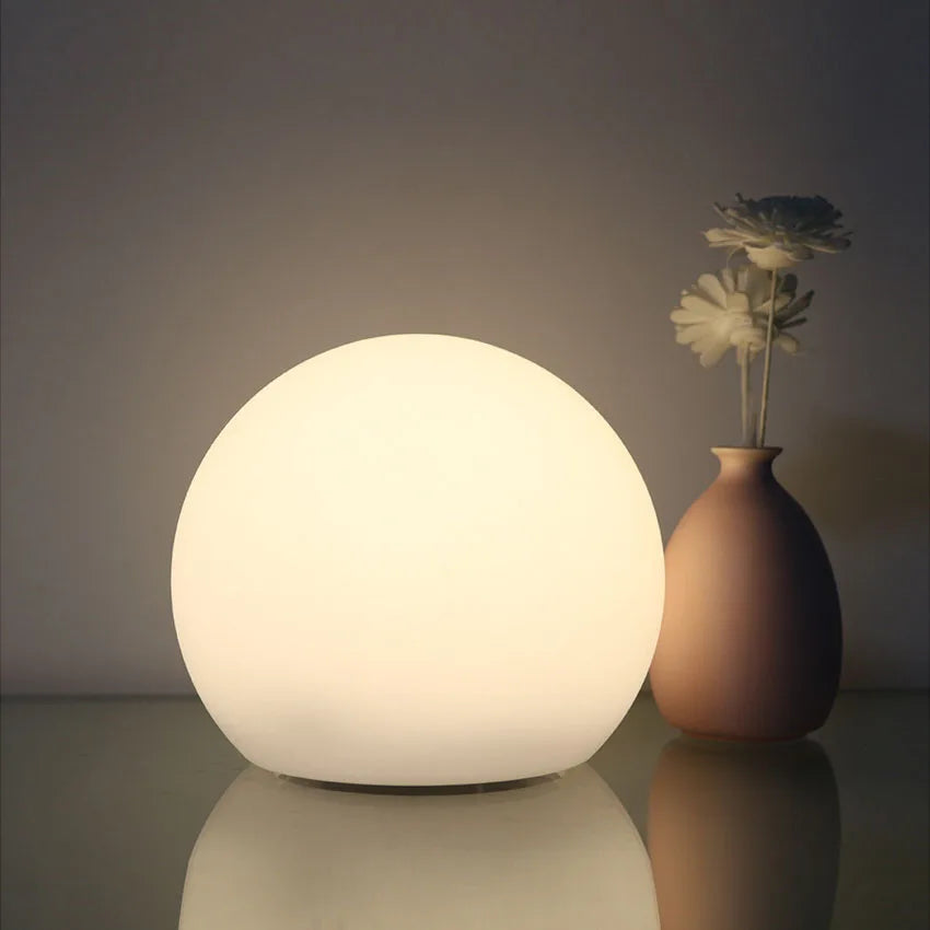Vivolux | GlowSphere – Tischlampe mit modernem weltlichem Charme
