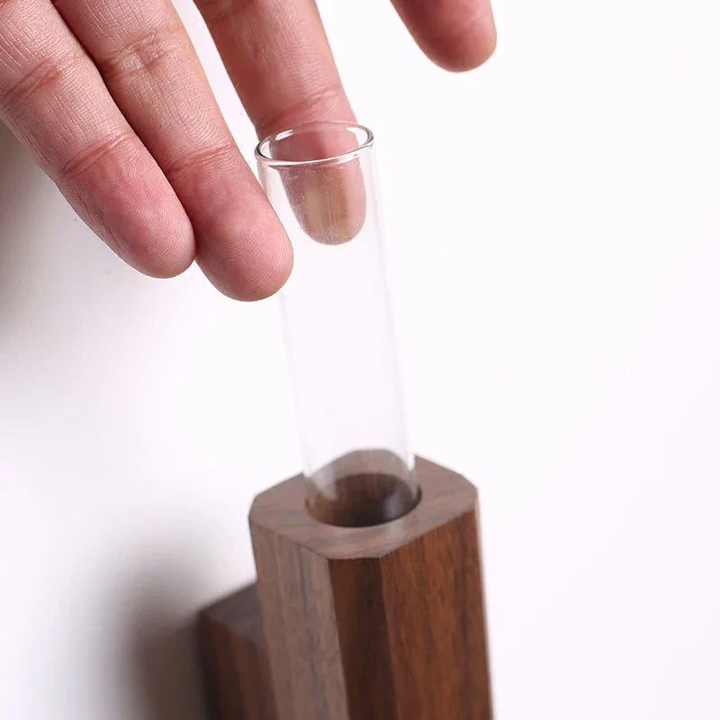 Vivolux | Handgefertigte Massivholz-Wandvase