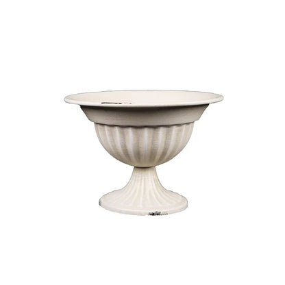 Vivolux | Europäische Vintage Kelchvase aus Eisen