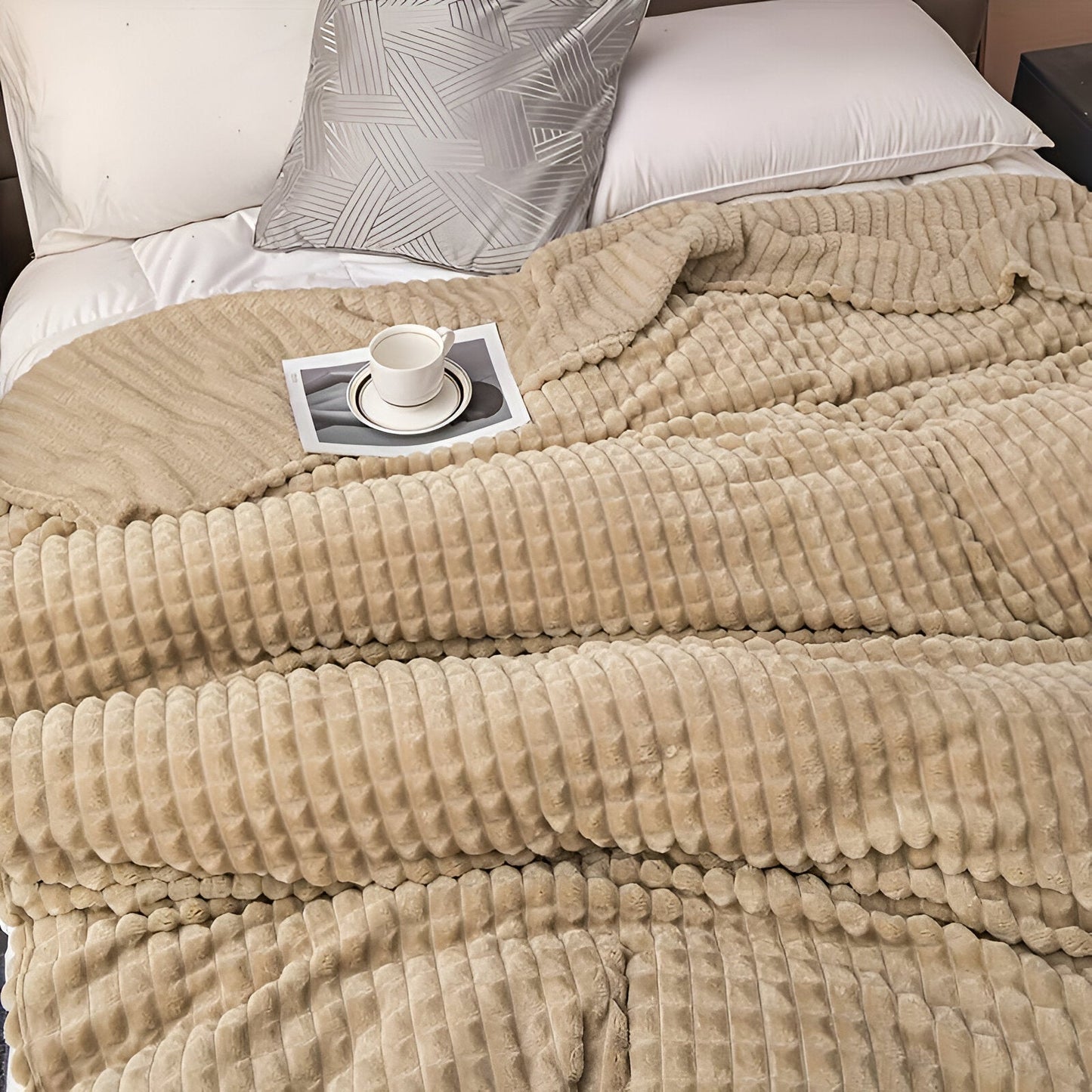 Vivolux | EliteWave Plaid - Ultrafluffy strukturierte korallfarbene Fleece-Decke