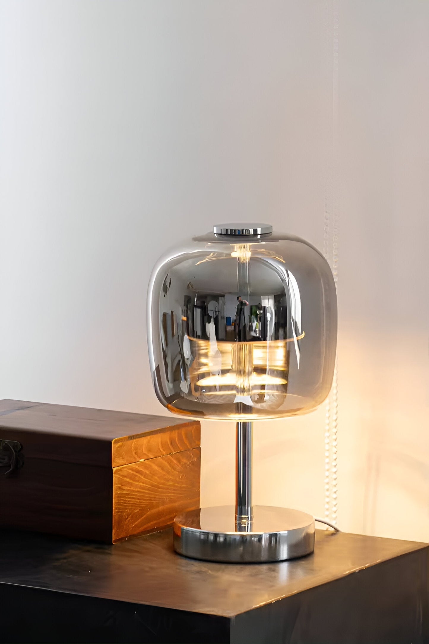 Vivolux | Gleam Lamp - Stylische rauchgraue Glaslampe USB-betriebenes dimmbares Licht