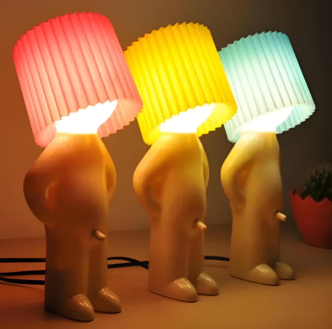 Vivolux | Tischlampe - Kreative kleine Shy Boy LED-Lampe