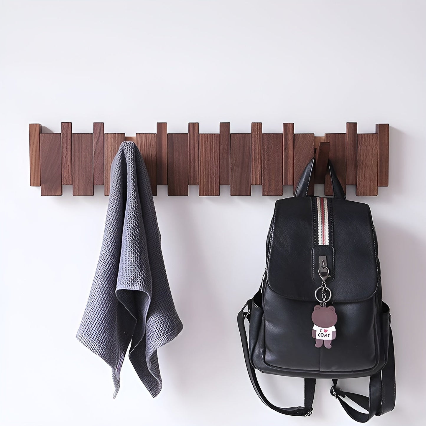 Vivolux | RetroHooks - Holzklavier-Wandregal mit magnetischen Haken