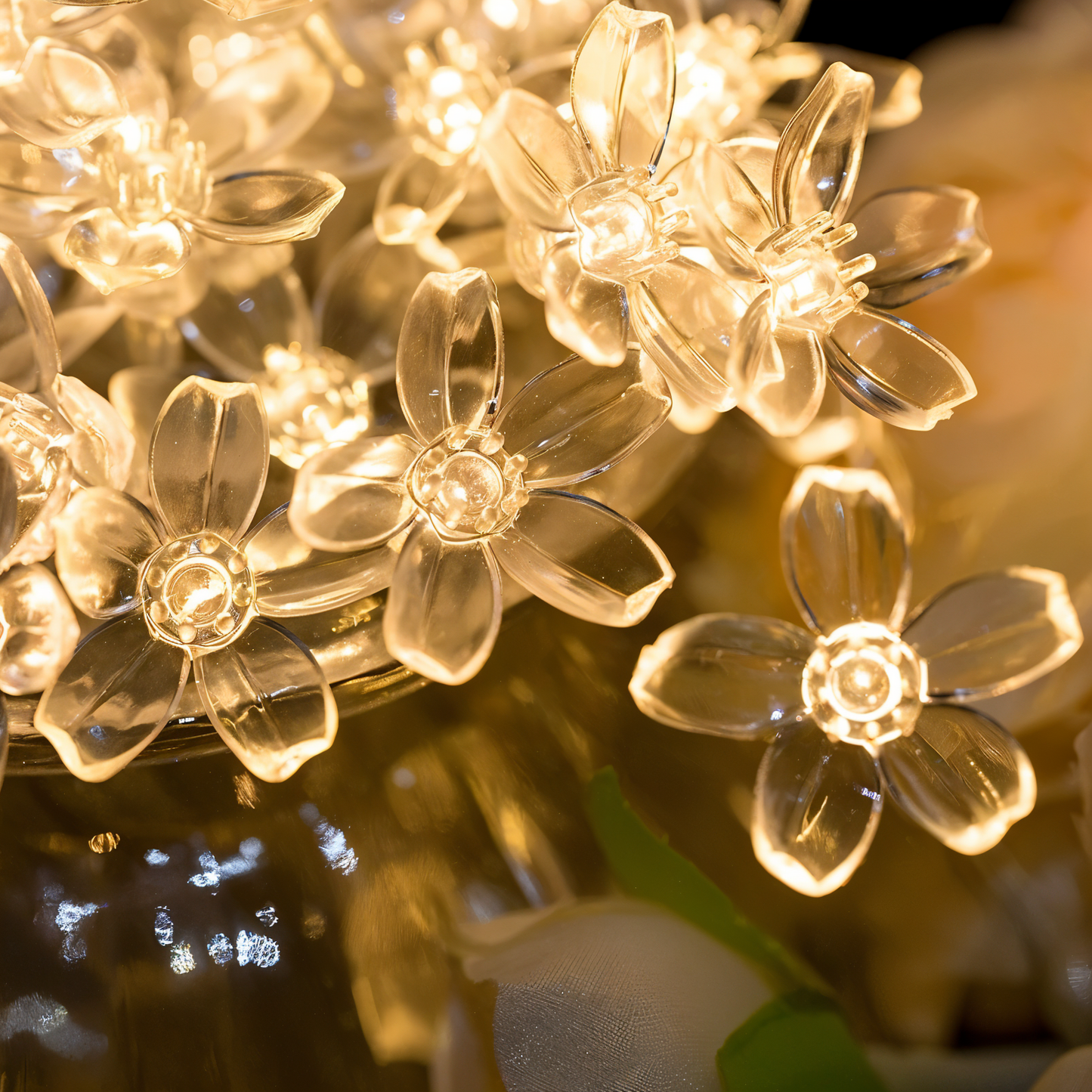 Vivolux | Sparkle Lichterkette - Dekorative Kugel, Blumen, Stern, Schneeflocke LED Lichterkette