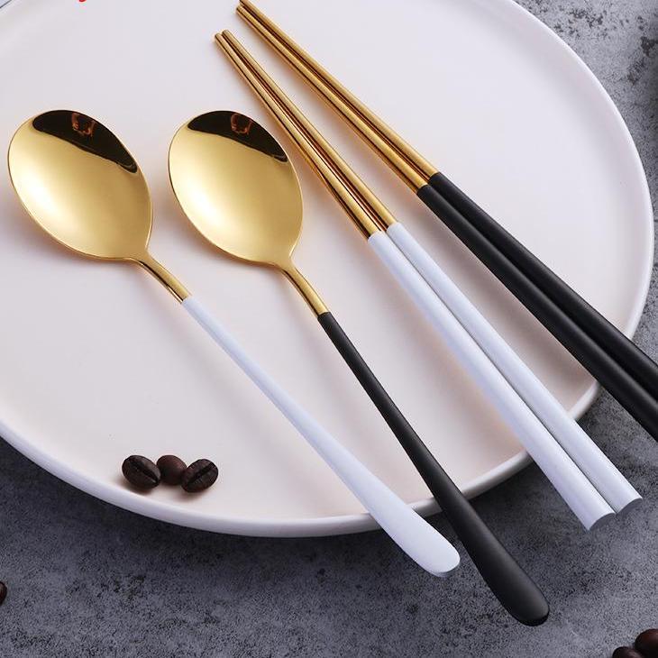 Vivolux | KOREANISCHE ESSSTäBCHEN