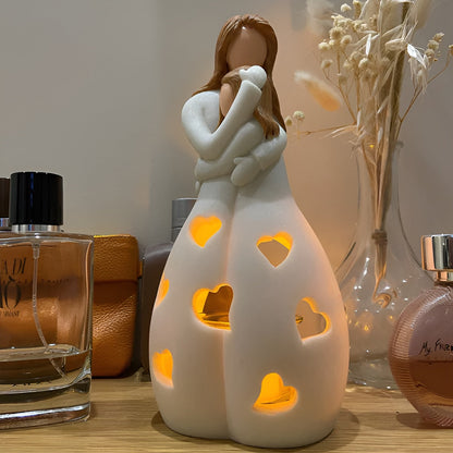 Vivolux | Umarmende Mutter Tochter Figur Flackernder Kerzenhalter - LoveGlow