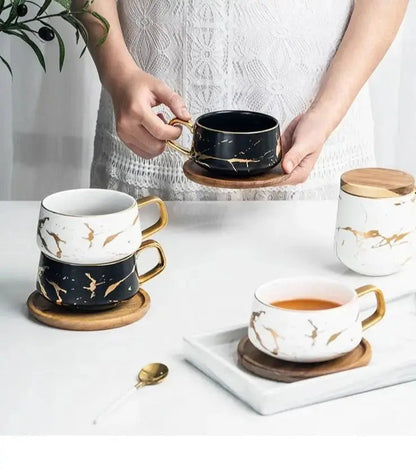 Vivolux | Marmormuster Kaffeetasse mit Goldverzierung