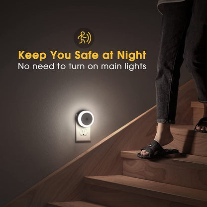 Nachtlichter Stecker in die Wand [4Pack], Nachtlicht mit Lichtsensoren, LED Nachtlicht für das Kinderzimmer, Baby Nachtlicht, Badezimmer Nachtlicht, Treppenlichter, Flurlicht