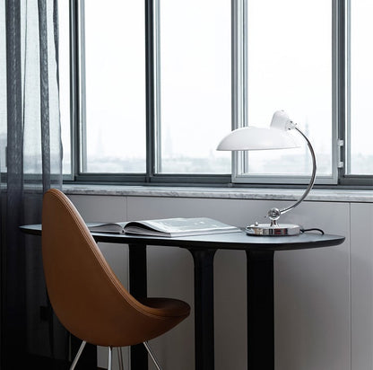 Vivolux | Bauhaus KI Klassische Tischlampe Replik