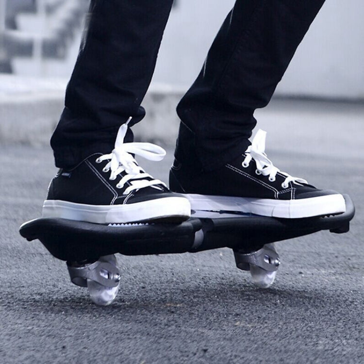 Vivolux | Fashion Vulkan Muster Zwei-Rädriges Skateboard Leuchtendes Blitzrad Vitalitätsboard(Black)