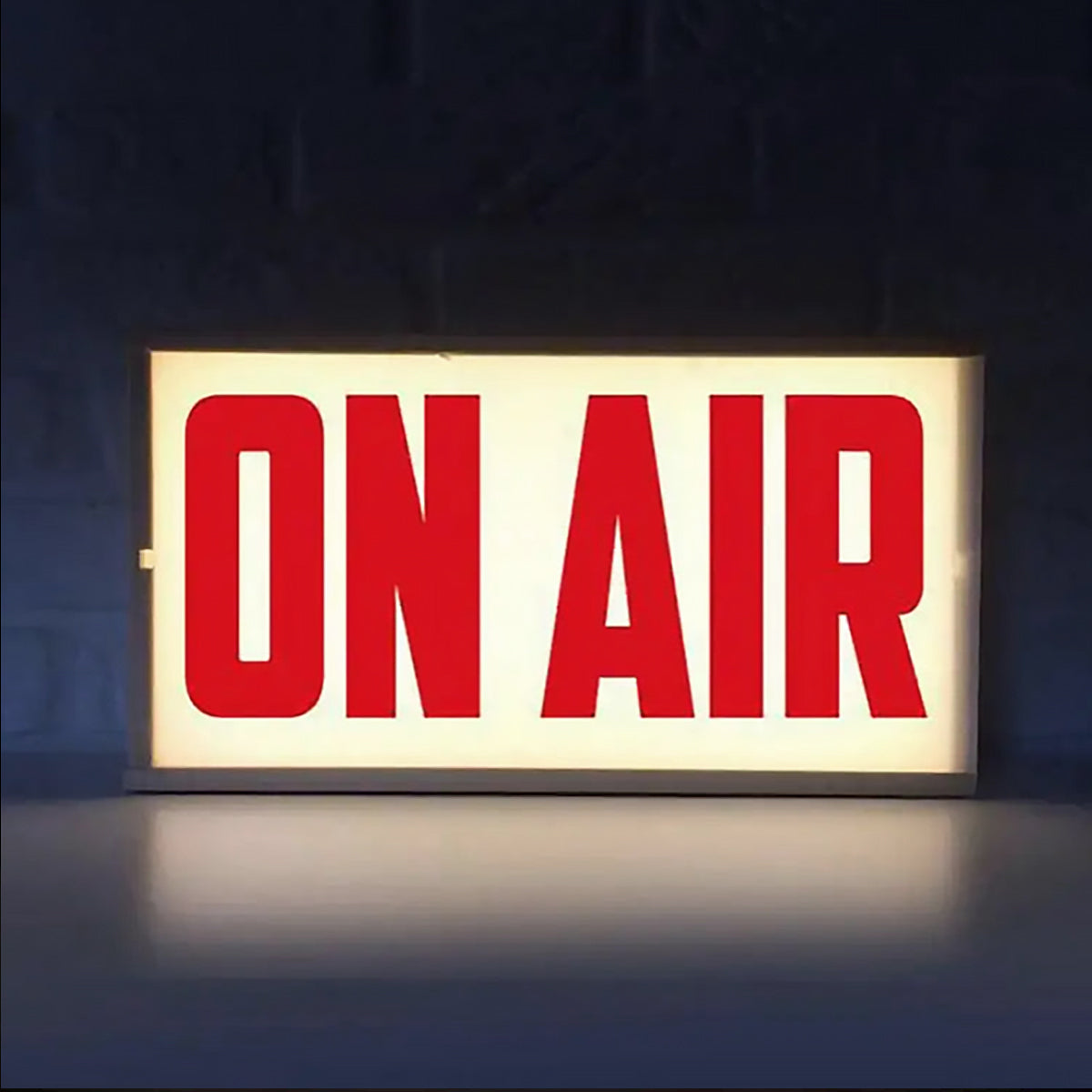 Vivolux | On Air Zeichen Retro Lichtkasten Tischlampe