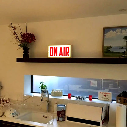Vivolux | On Air Zeichen Retro Lichtkasten Tischlampe
