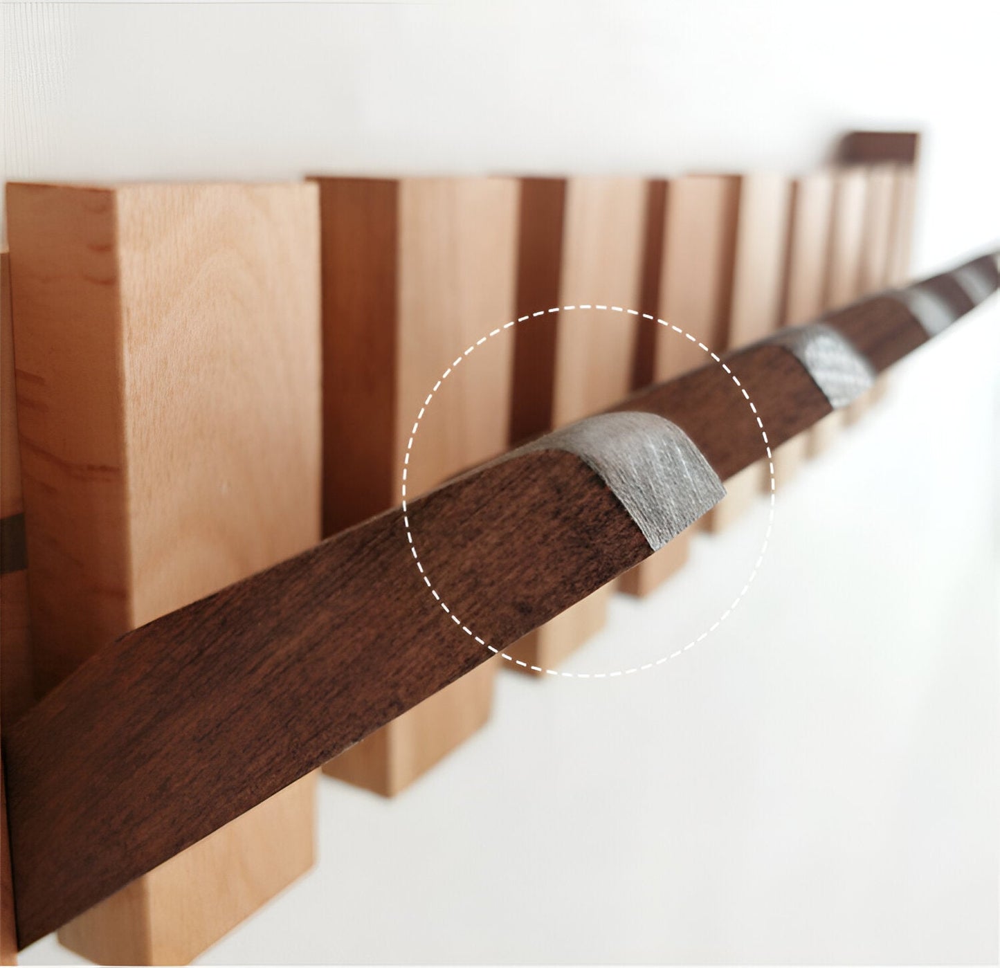 Vivolux | RetroHooks - Holzklavier-Wandregal mit magnetischen Haken