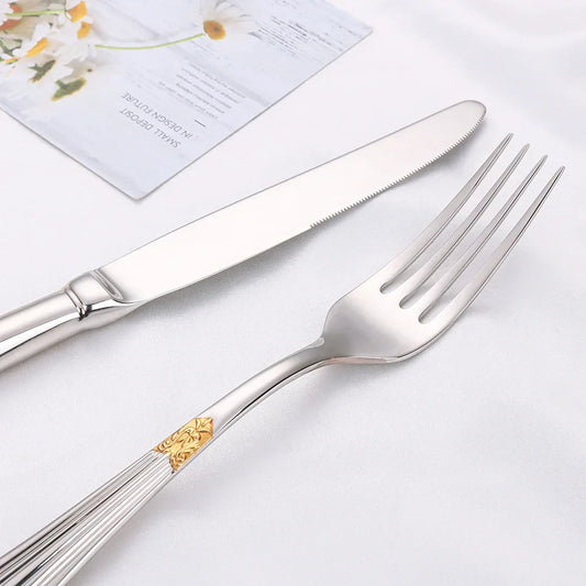 Vivolux | Elegantes Besteckset im goldenen Design