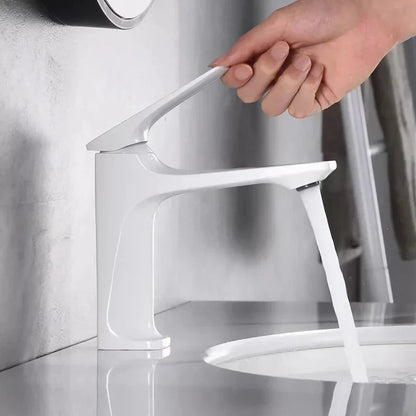 Vivolux | Elegante Badezimmerarmatur - mit Einhebel für zeitlosen Komfort