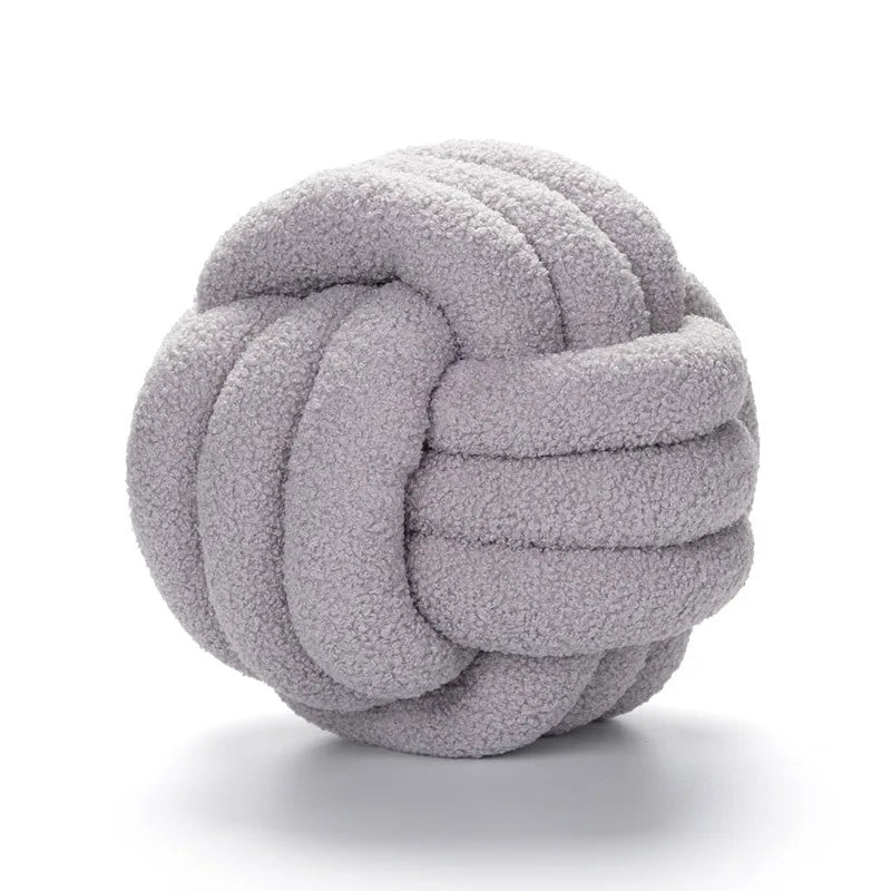 Vivolux | Gooi Kissen - Cozy - Handgeknoteter Ball - Lammfell