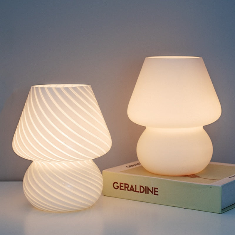 Vivolux | LED-Schreibtischlampe in Pilzform aus Glas