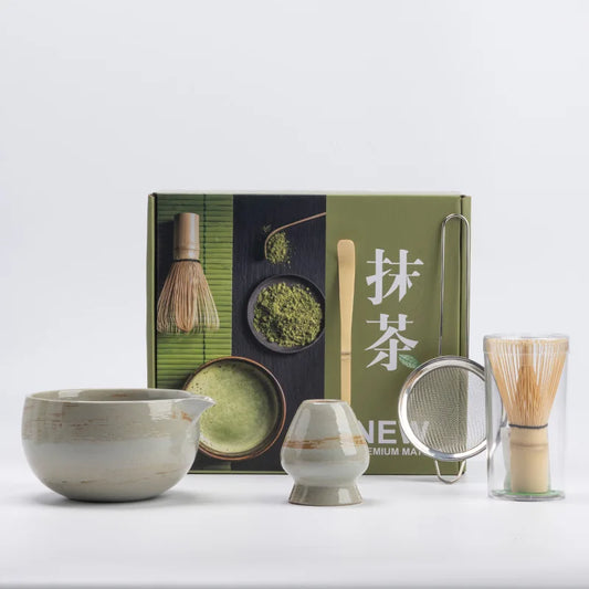 5-teiliges Matcha Tee Set aus Keramik mit Bambus-Schneebesen und Zubehör – Rustikales Design für authentisches Teeerlebnis-1