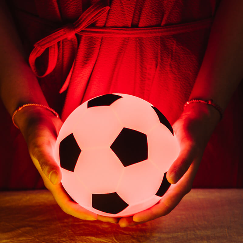 Vivolux | Kreative Fußball Silikon LED Nachtlicht USB Lade Tischlampe