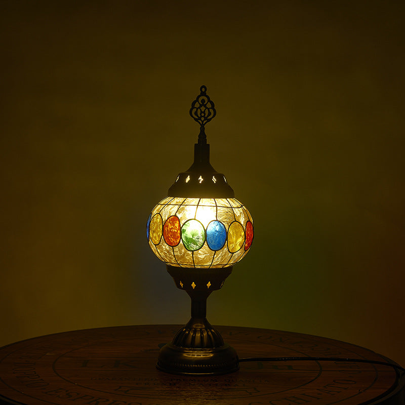 Vivolux | Traditionelle Tiffany romantische ovale Eisen emailierte 1-Licht Tischlampe für das Schlafzimmer